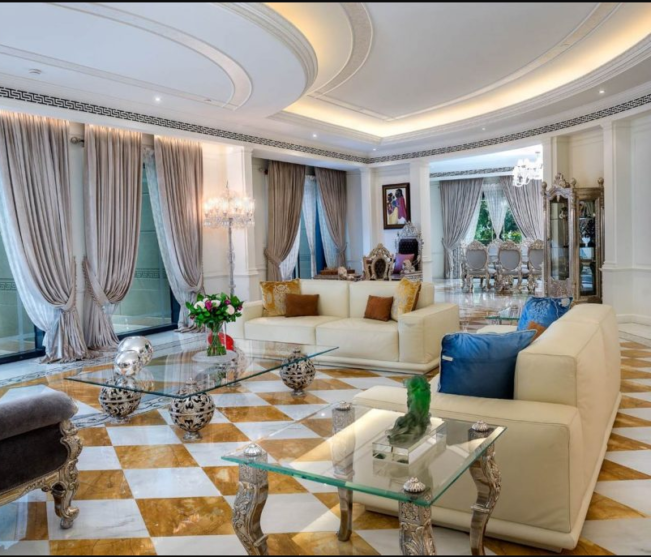 How Interior Decorators in Dubai Transform Small Spaces into Luxurious Homes